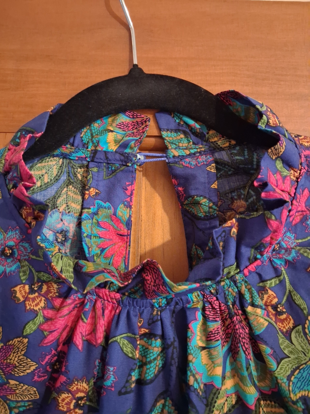 Floral Ruffle-Sleeve Top - Blue - Picture 2 of 3